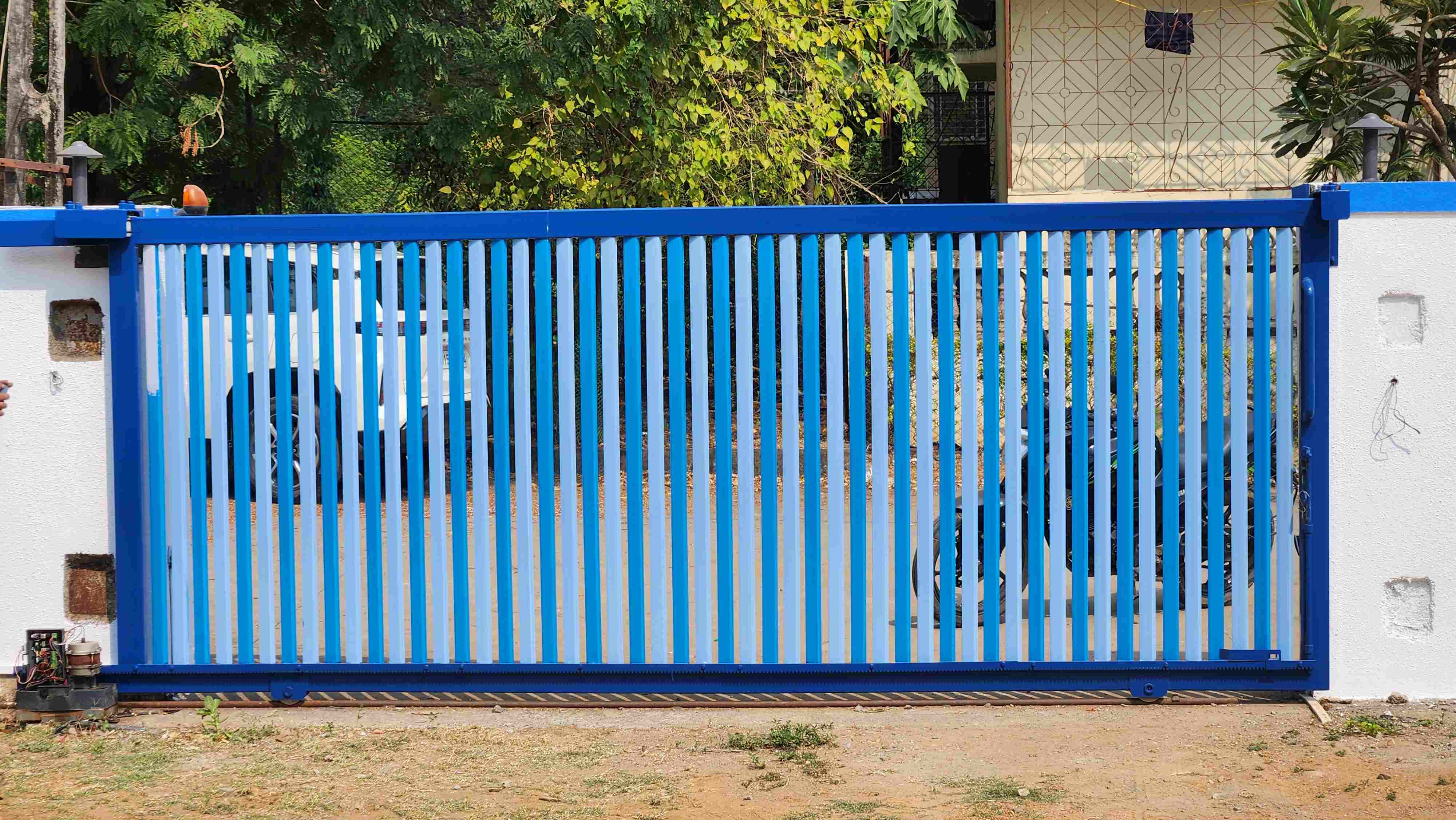 Automatic Sliding Gates